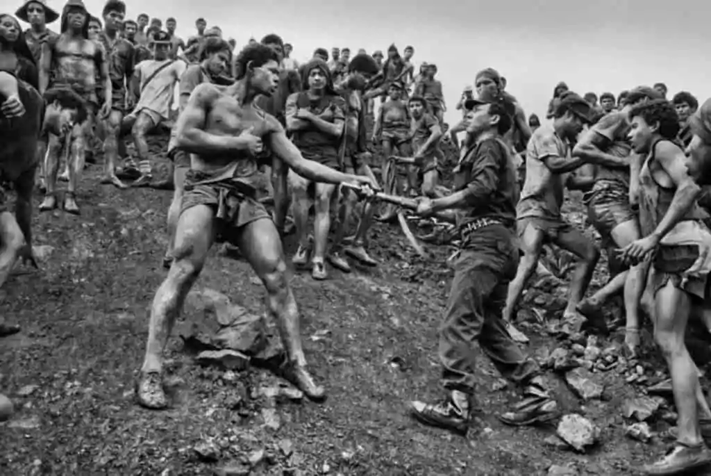 sebastiao salgado 1 1 1024x685 - Fotógrafos Famosos: 10 Que Você Deveria Conhecer